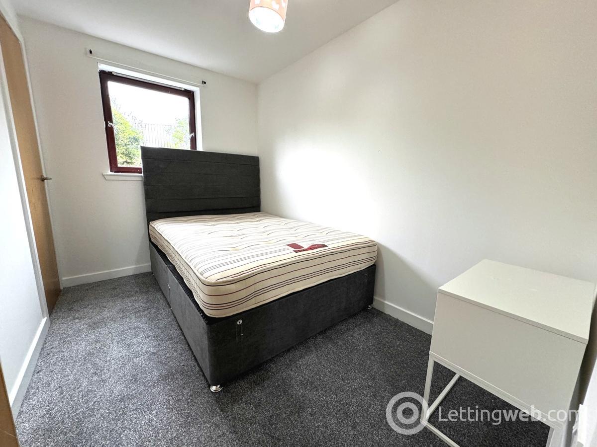 Property to rent in 7 Manresa place St Georges Cross