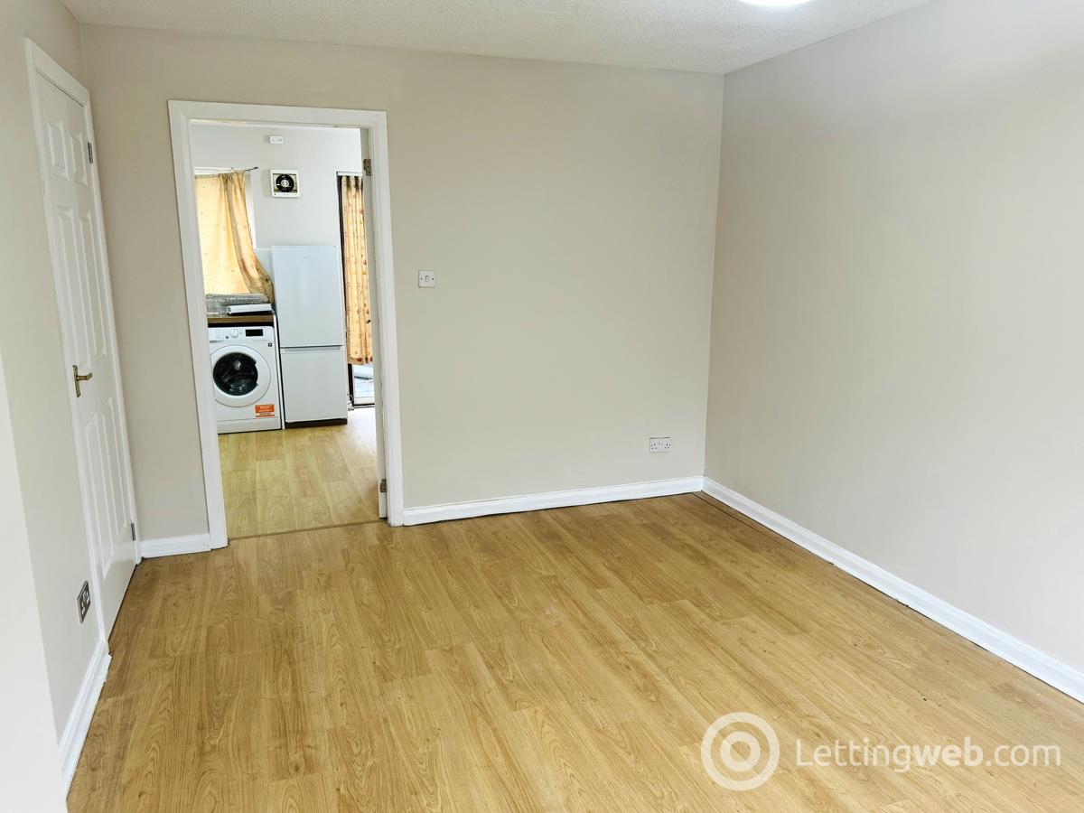 Property to rent in 4 Greenacres Court G53 7BF