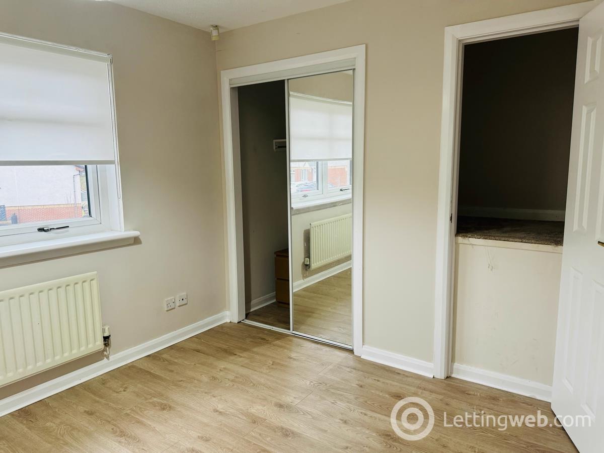 Property to rent in 4 Greenacres Court G53 7BF