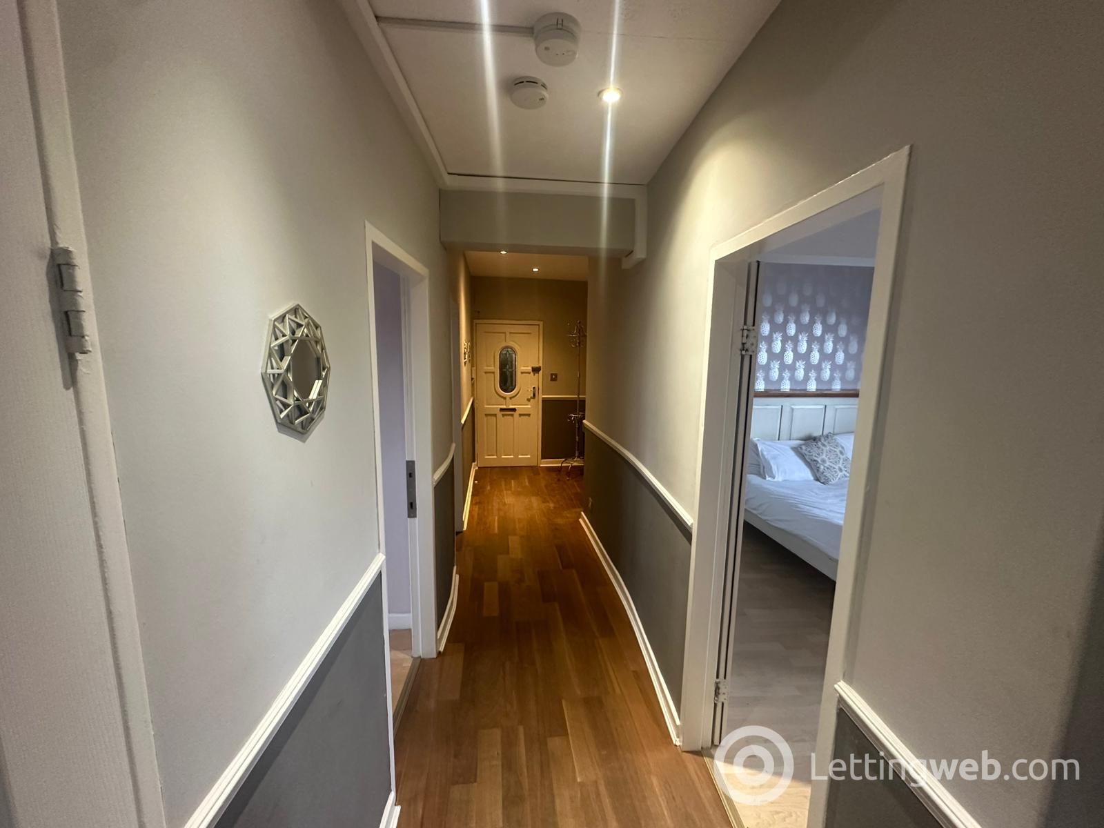 Property to rent in 3/12 Westfield Court, Edinburgh