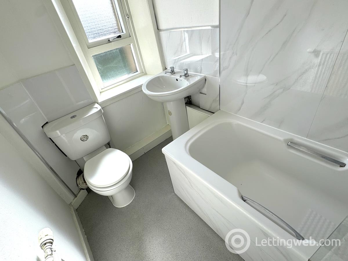 Property to rent in 97 Jamieson Street Glasgow G42 7EQ