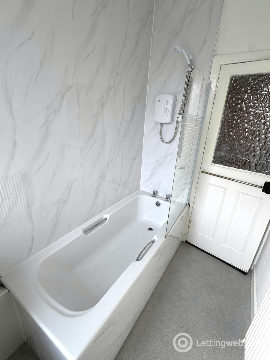 Property to rent in 97 Jamieson Street Glasgow G42 7EQ