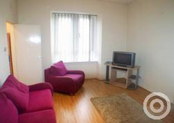 Property to rent in 1148 Tollcross Road
