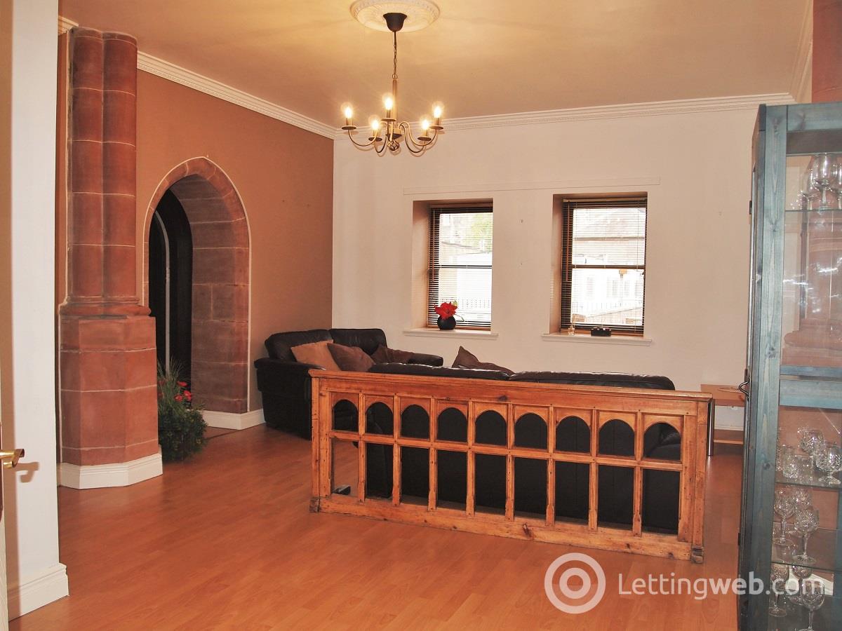 Property to rent in 174 Queens Drive South Side