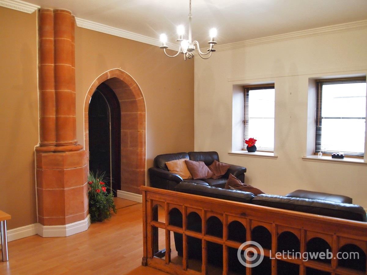 Property to rent in 174 Queens Drive South Side