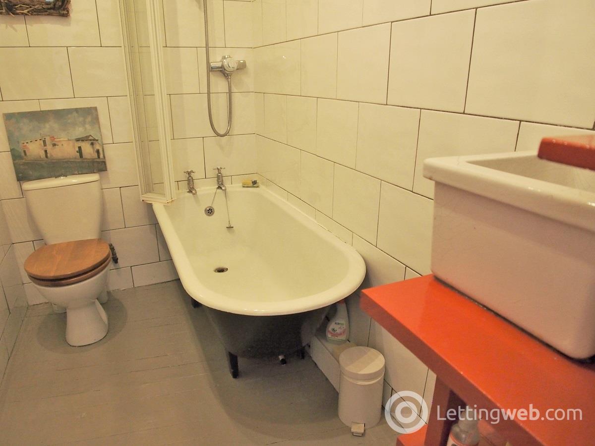 Property to rent in Maybank Street