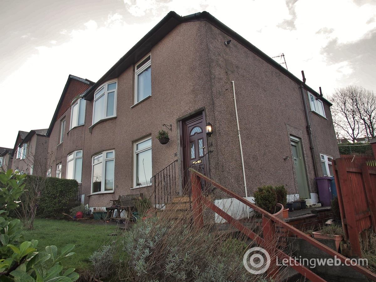 Property to rent in 16 Montford Avenue