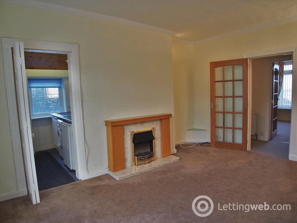Property to rent in 16 Montford Avenue