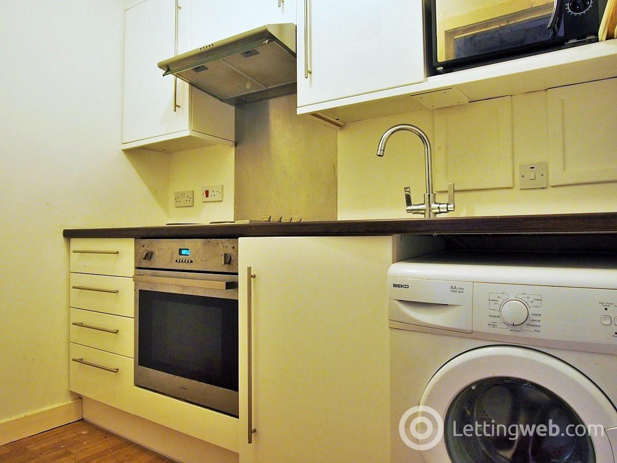 Property to rent in 13 Govanhill Street South Side