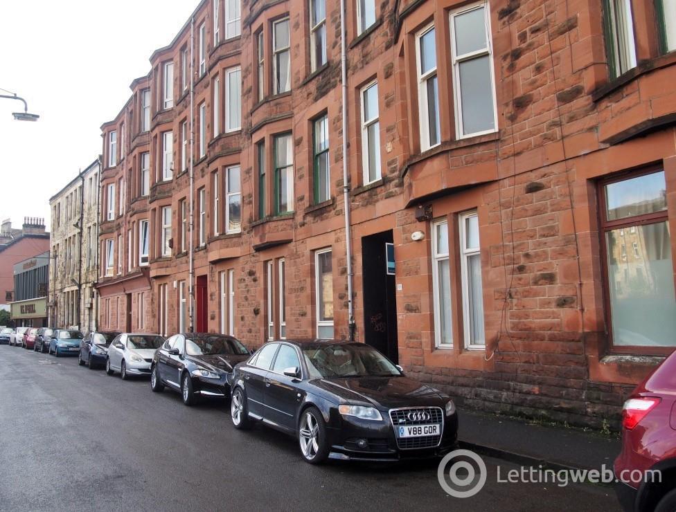 Property to rent in 90 Torrisdale Street