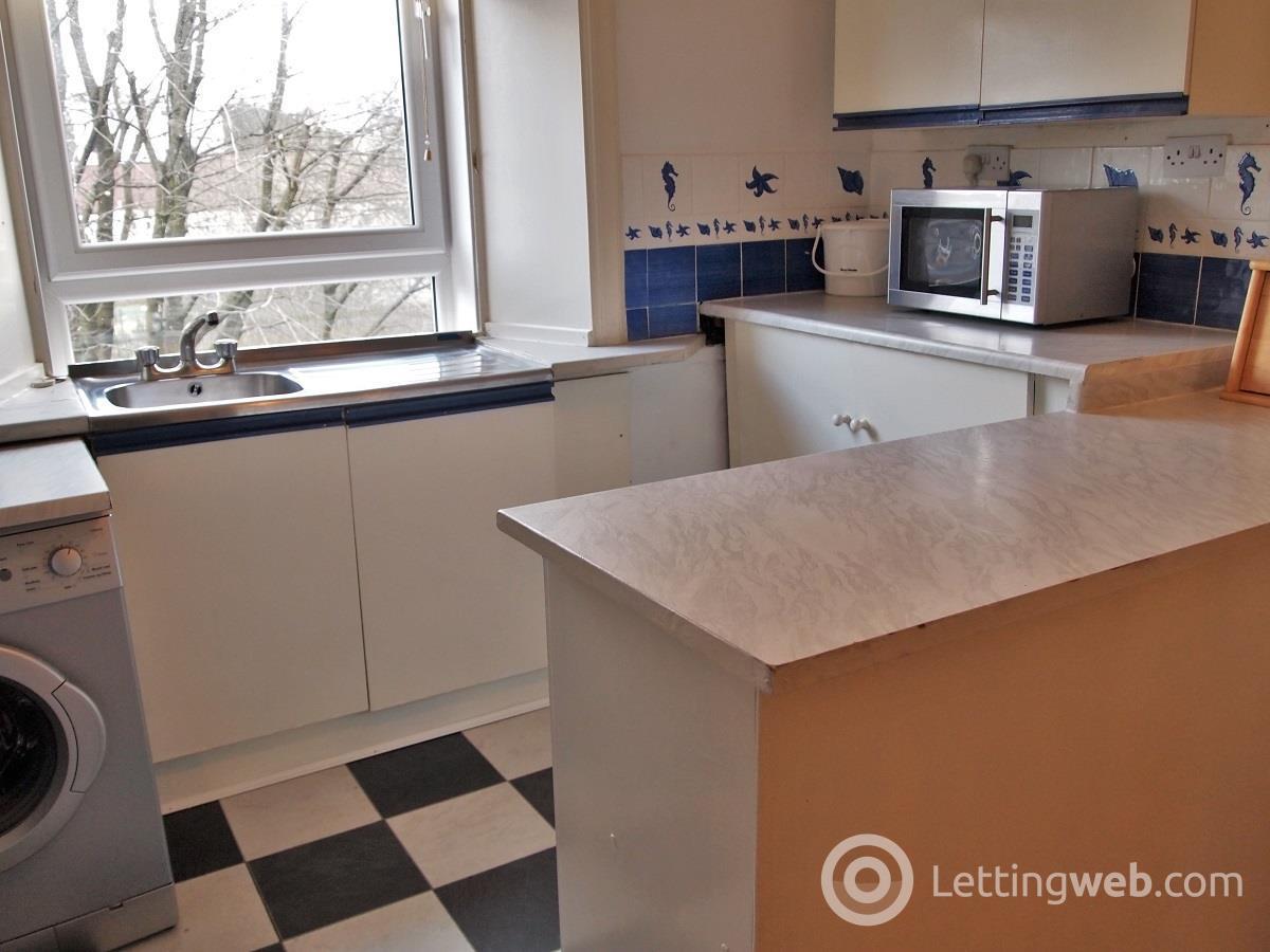 Property to rent in Eastwood Crescent