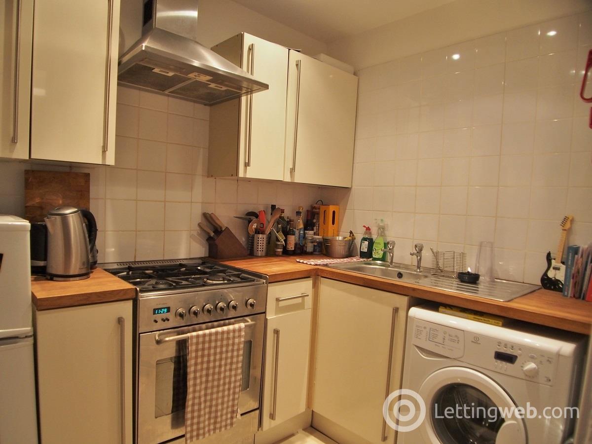 Property to rent in 78 Torrisdale Street South Side