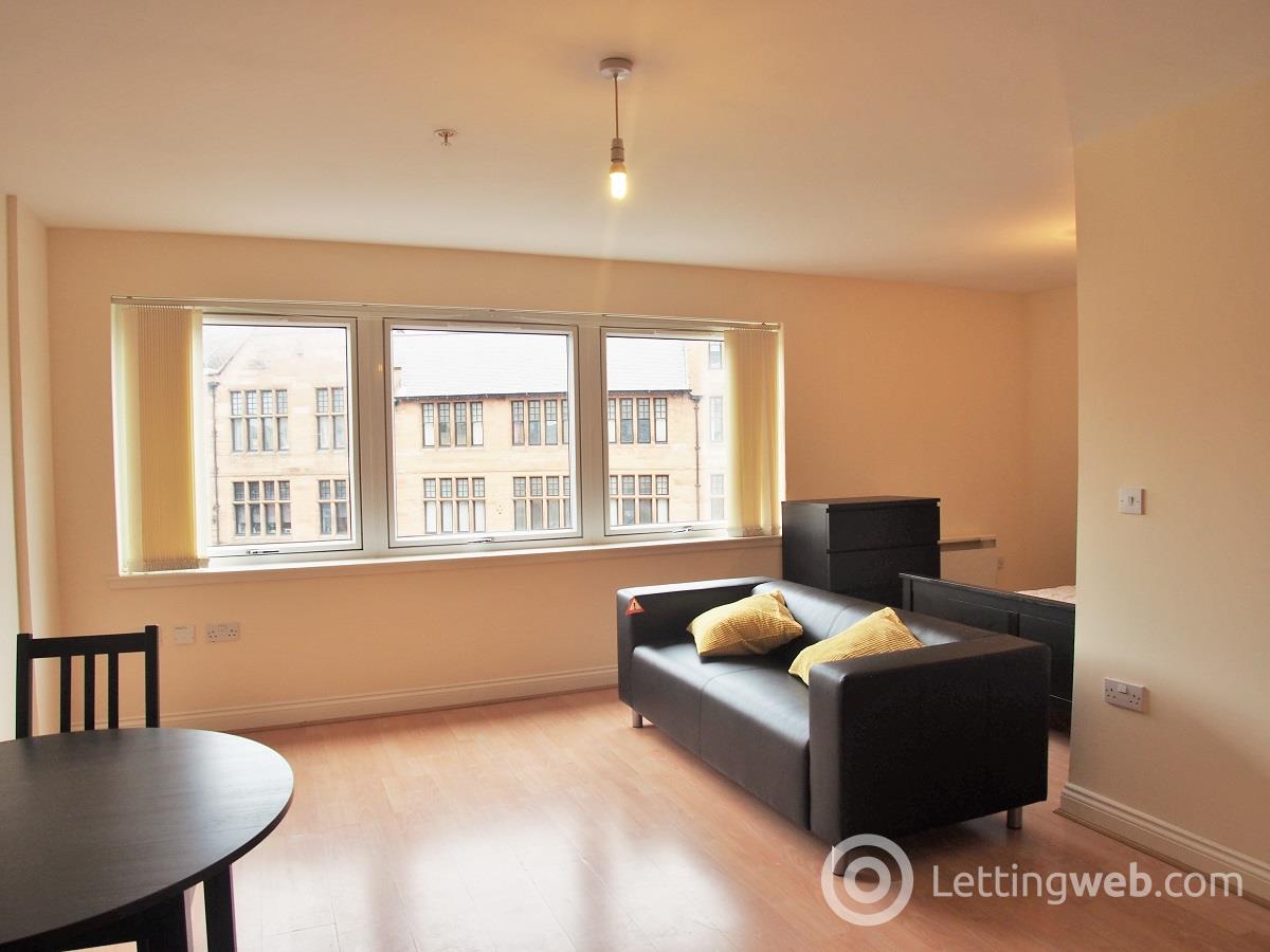 Property to rent in 15 Victoria Road South Side