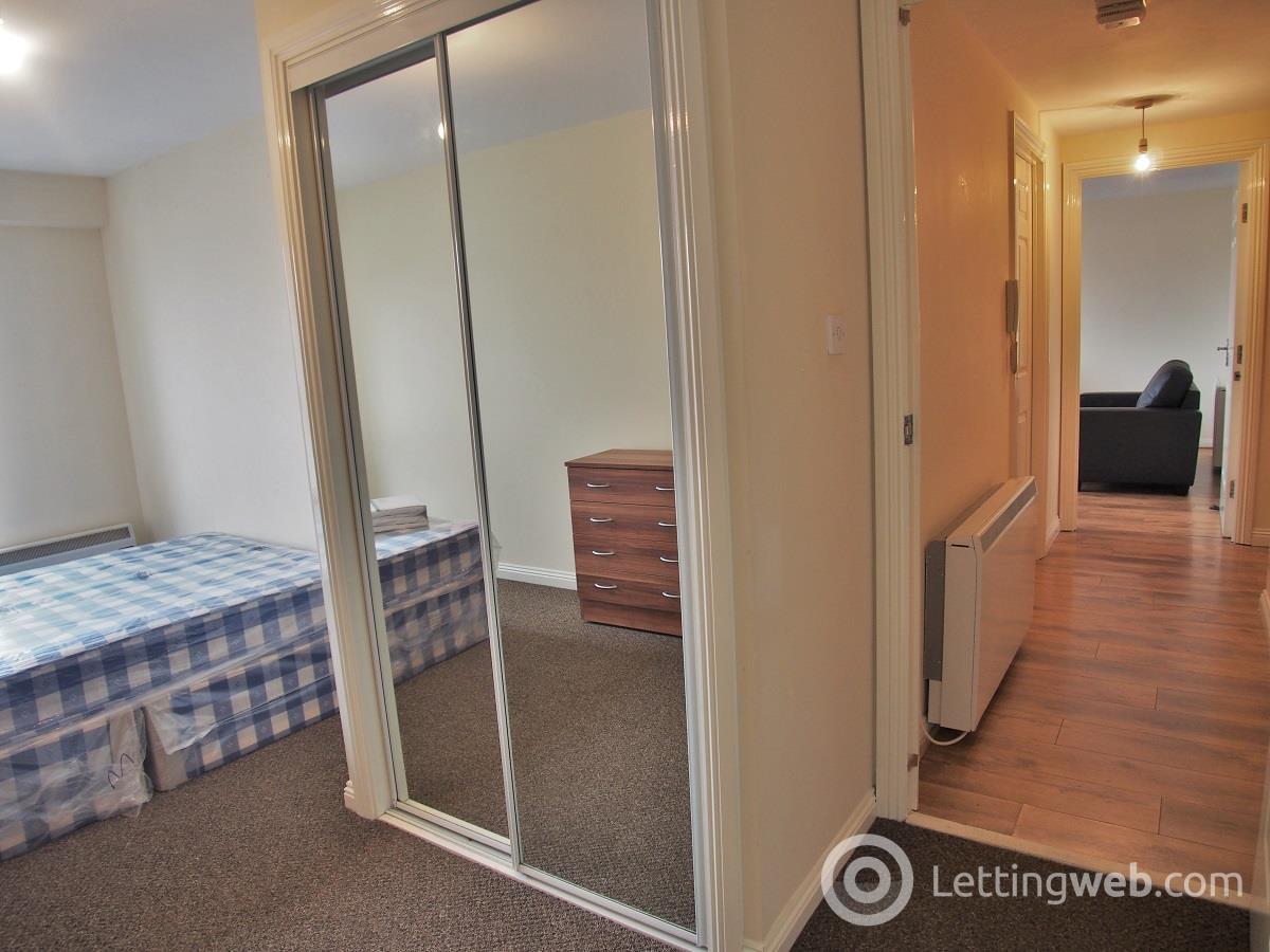 Property to rent in 220 Wallace Street 2-43 Tradeston