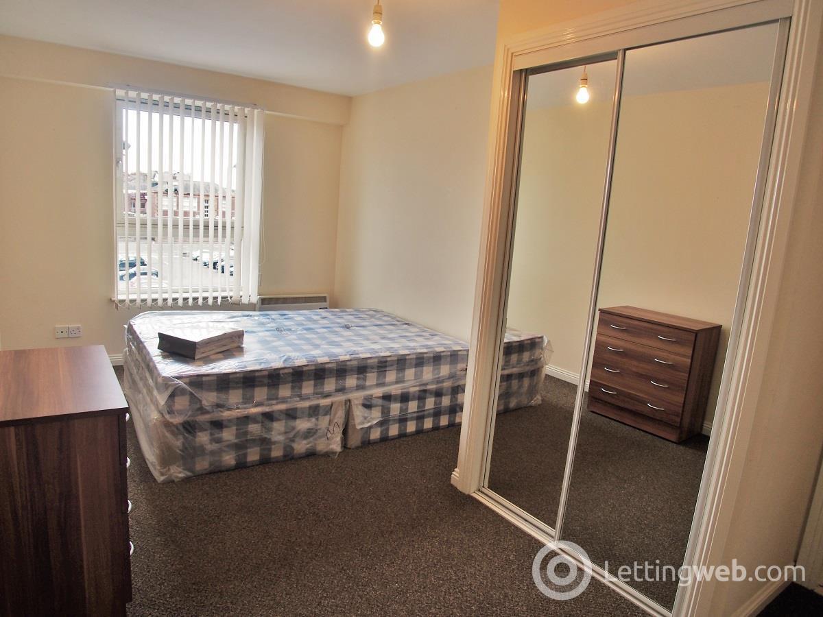 Property to rent in 220 Wallace Street 2-43 Tradeston