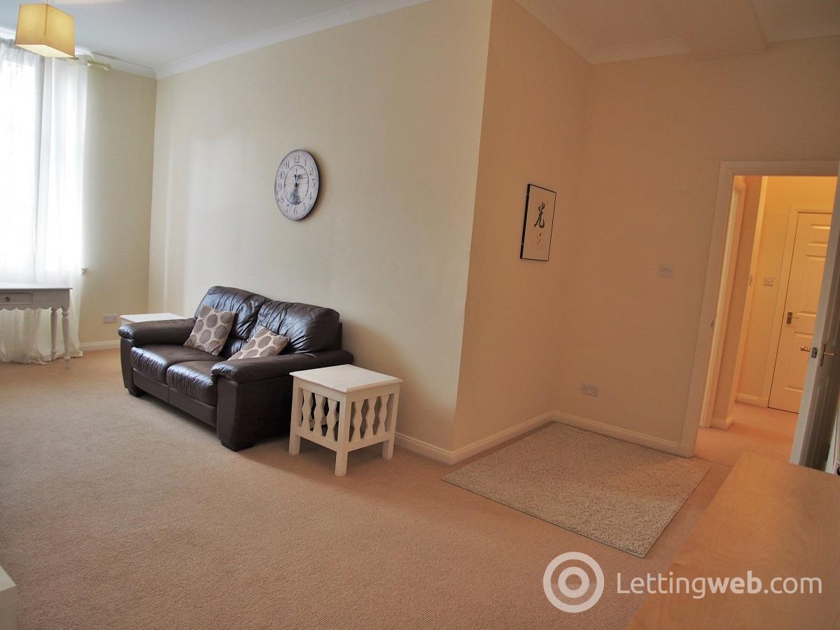 Property to rent in 31 Quarrybrae Street