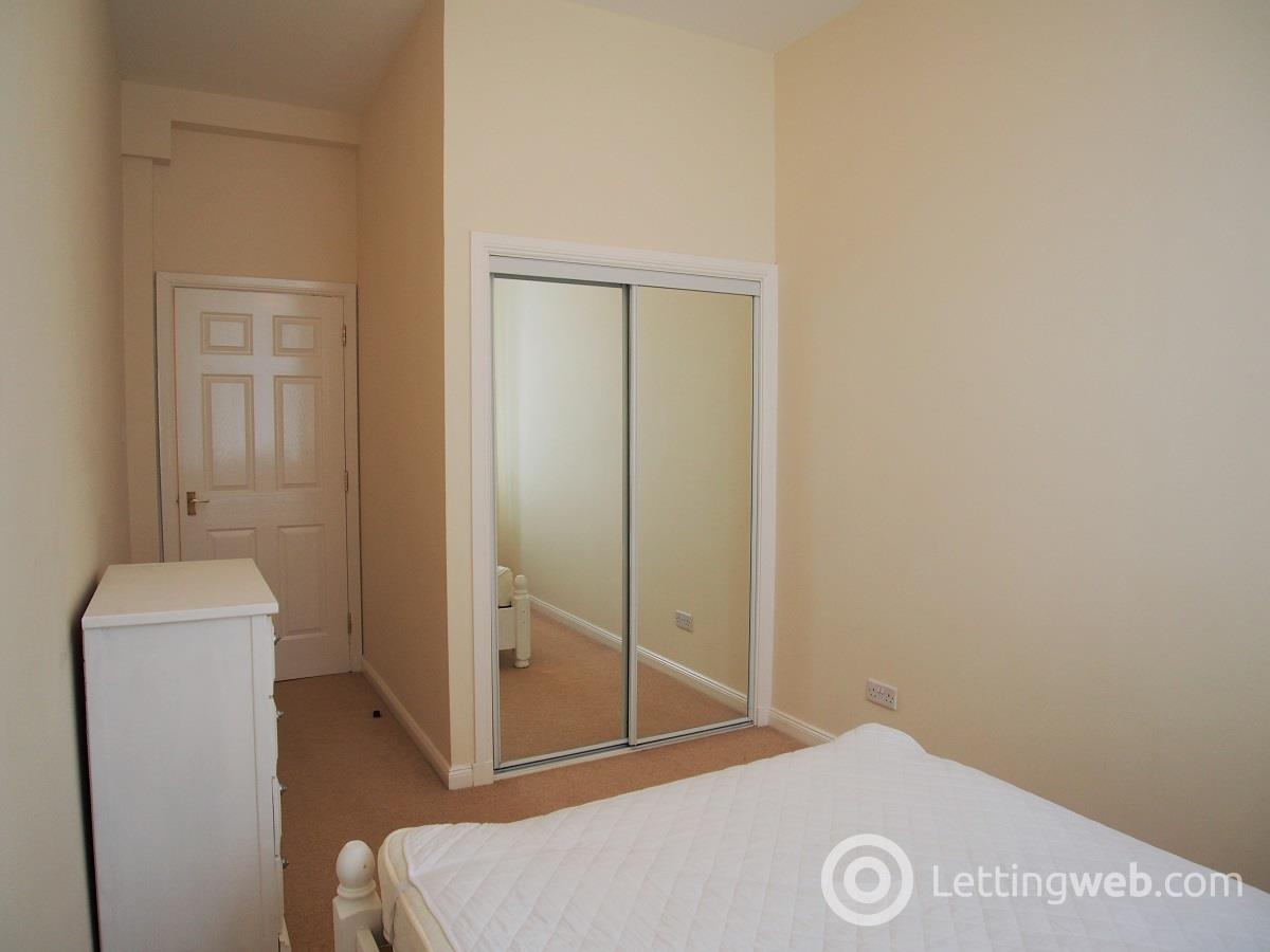 Property to rent in 31 Quarrybrae Street