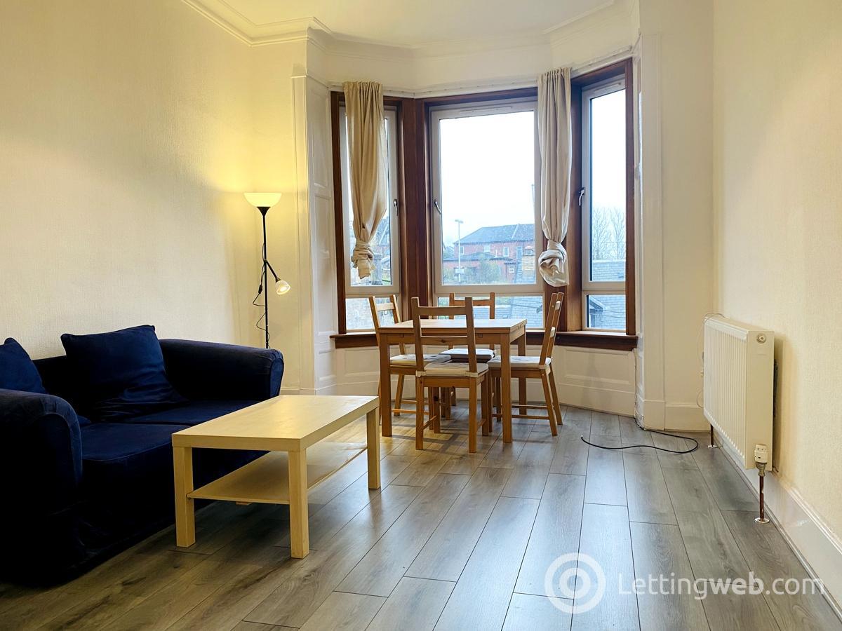 Property to rent in 11 Mannering Road