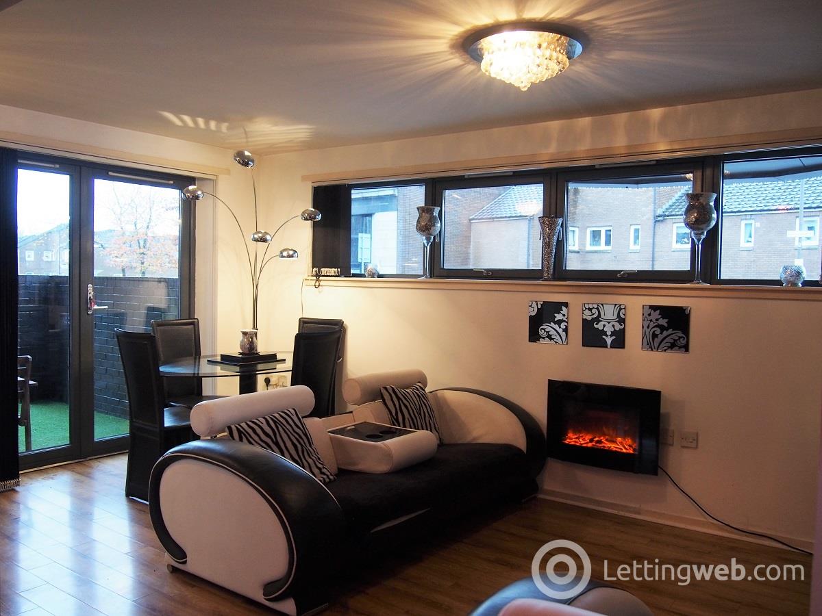Property to rent in 4 Moore Street Gallowgate