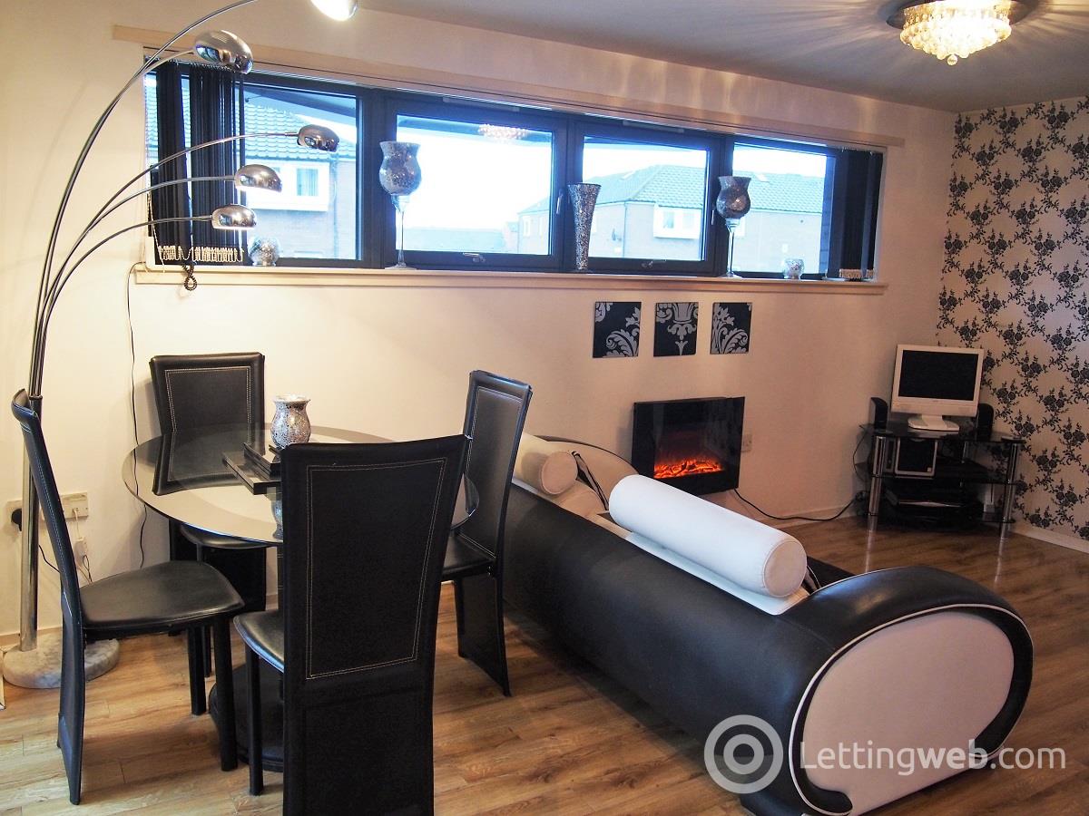 Property to rent in 4 Moore Street Gallowgate