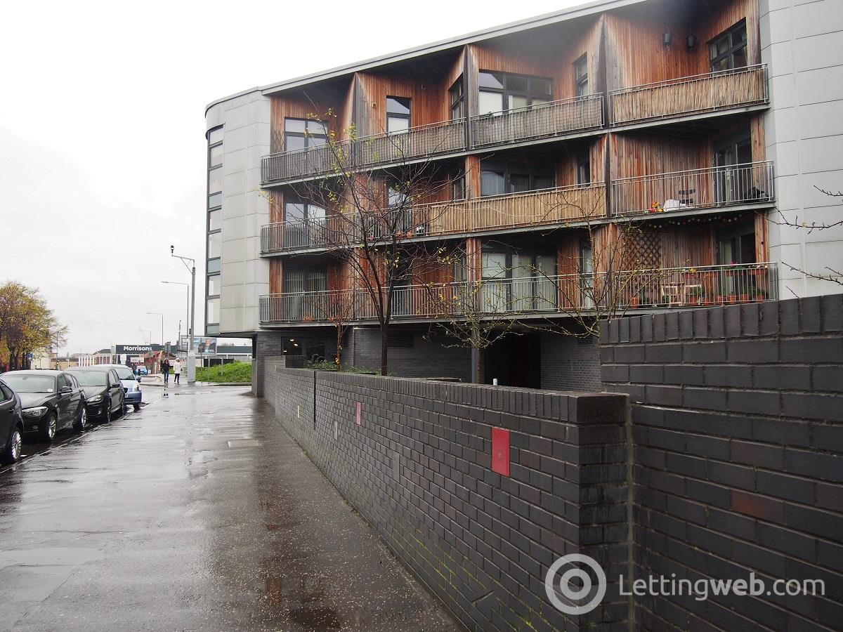 Property to rent in 4 Moore Street Gallowgate