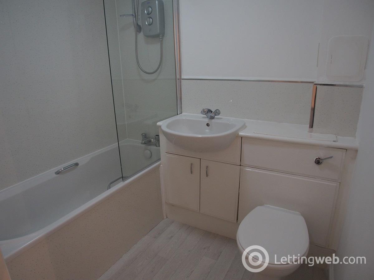 Property to rent in 220 Wallace 0/17