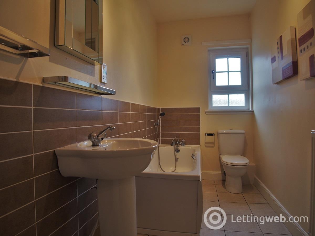 Property to rent in Parklands Oval, Crookston Glasgow