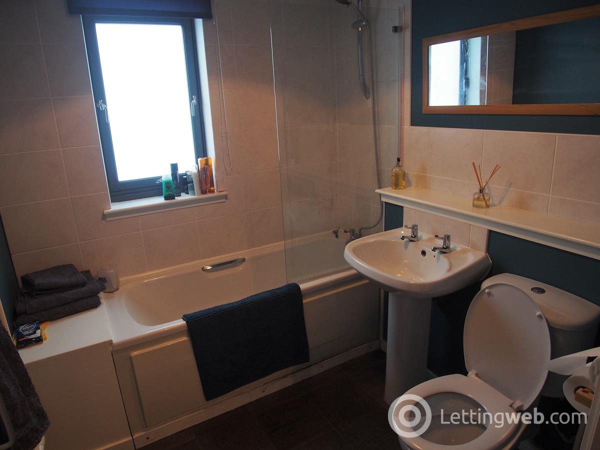 Property to rent in 5 Moore Street