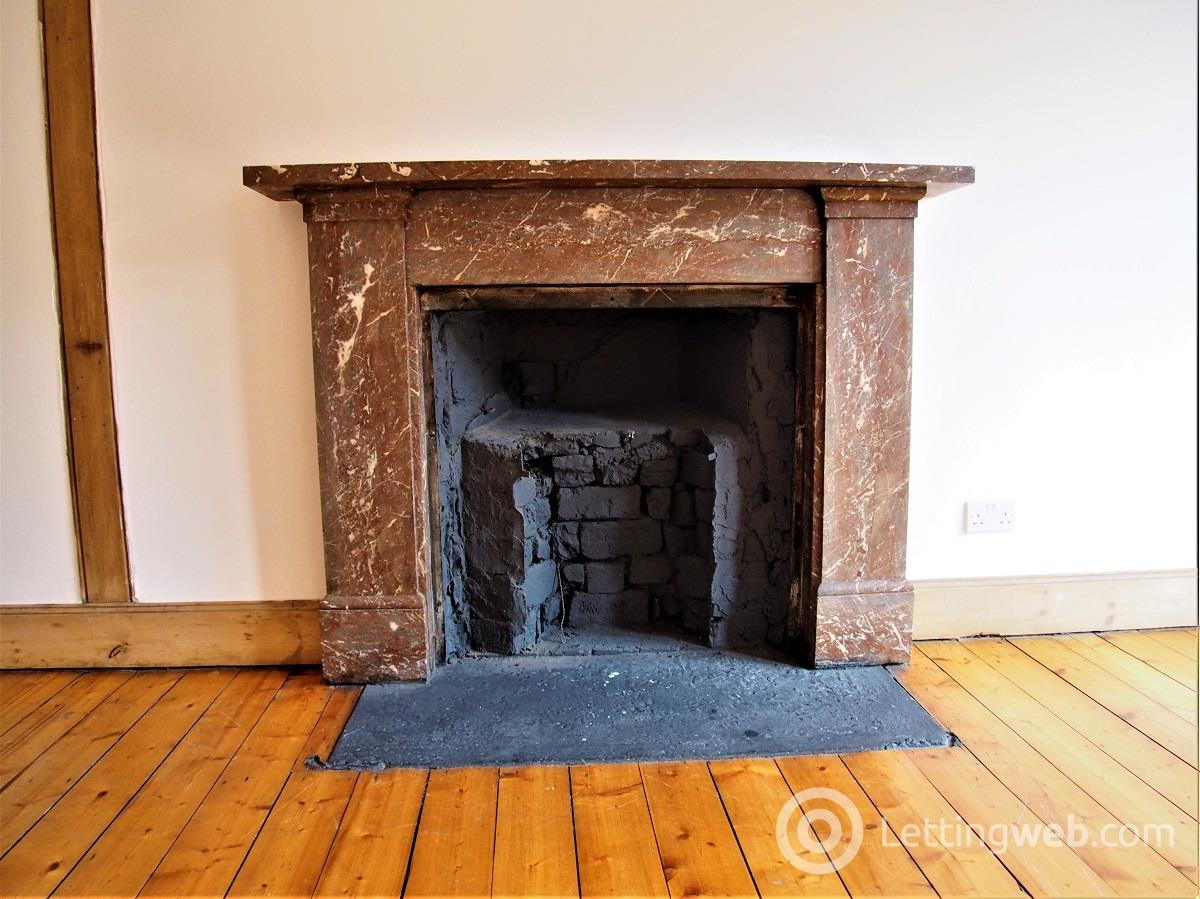 Property to rent in 634 Cathcart Road, Corsshill