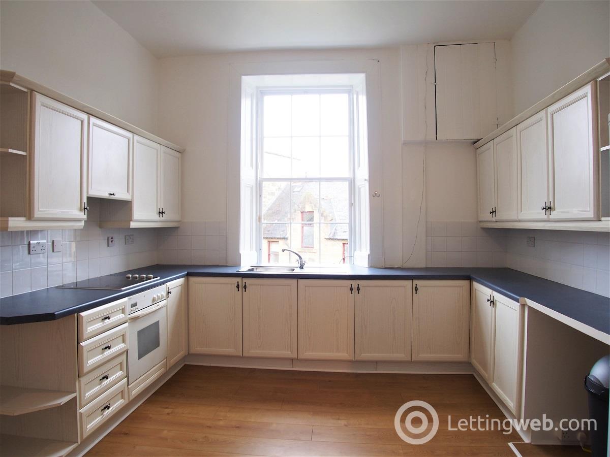 Property to rent in 634 Cathcart Road, Corsshill