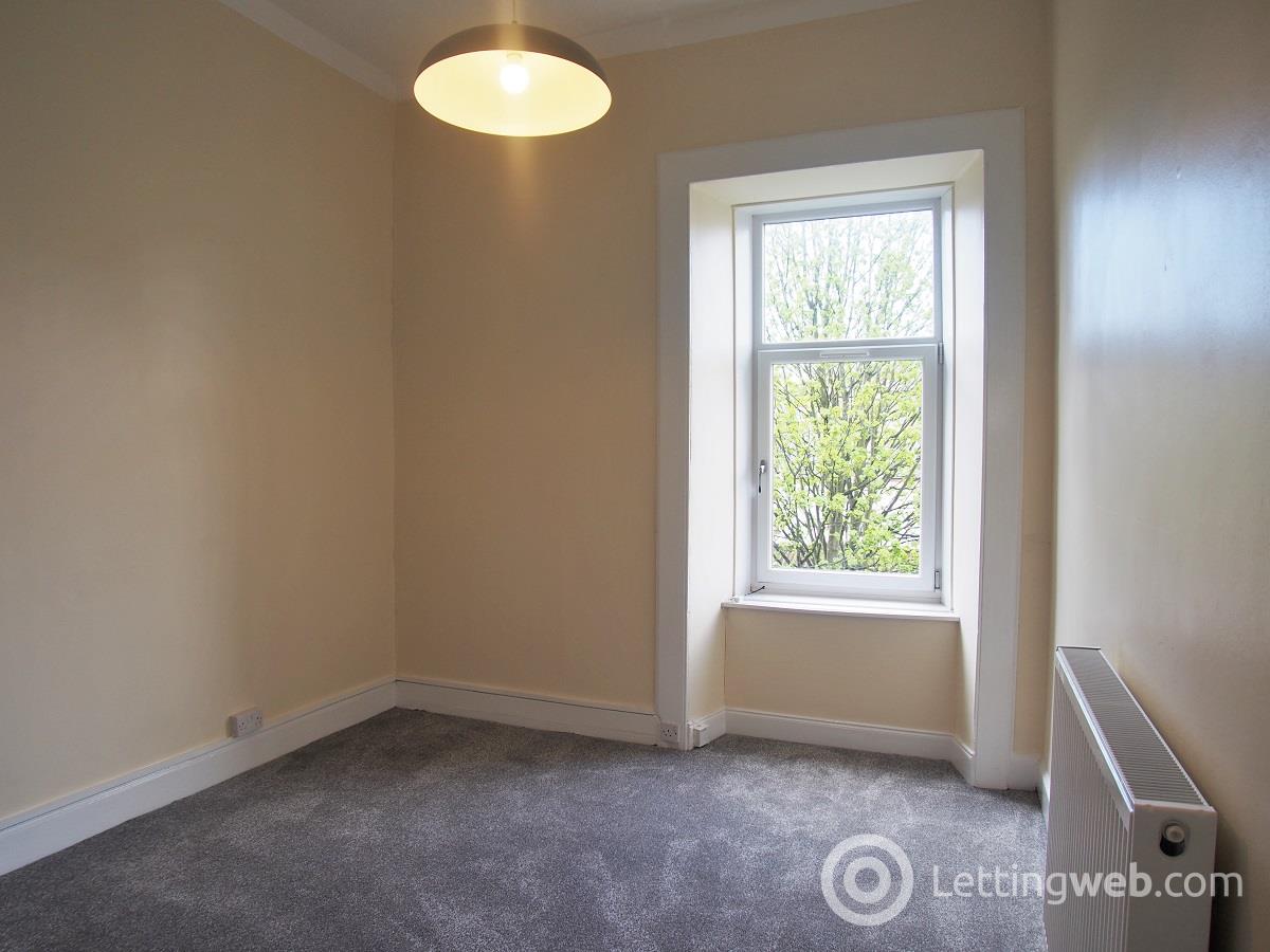 Property to rent in 36 Albert Road South Side