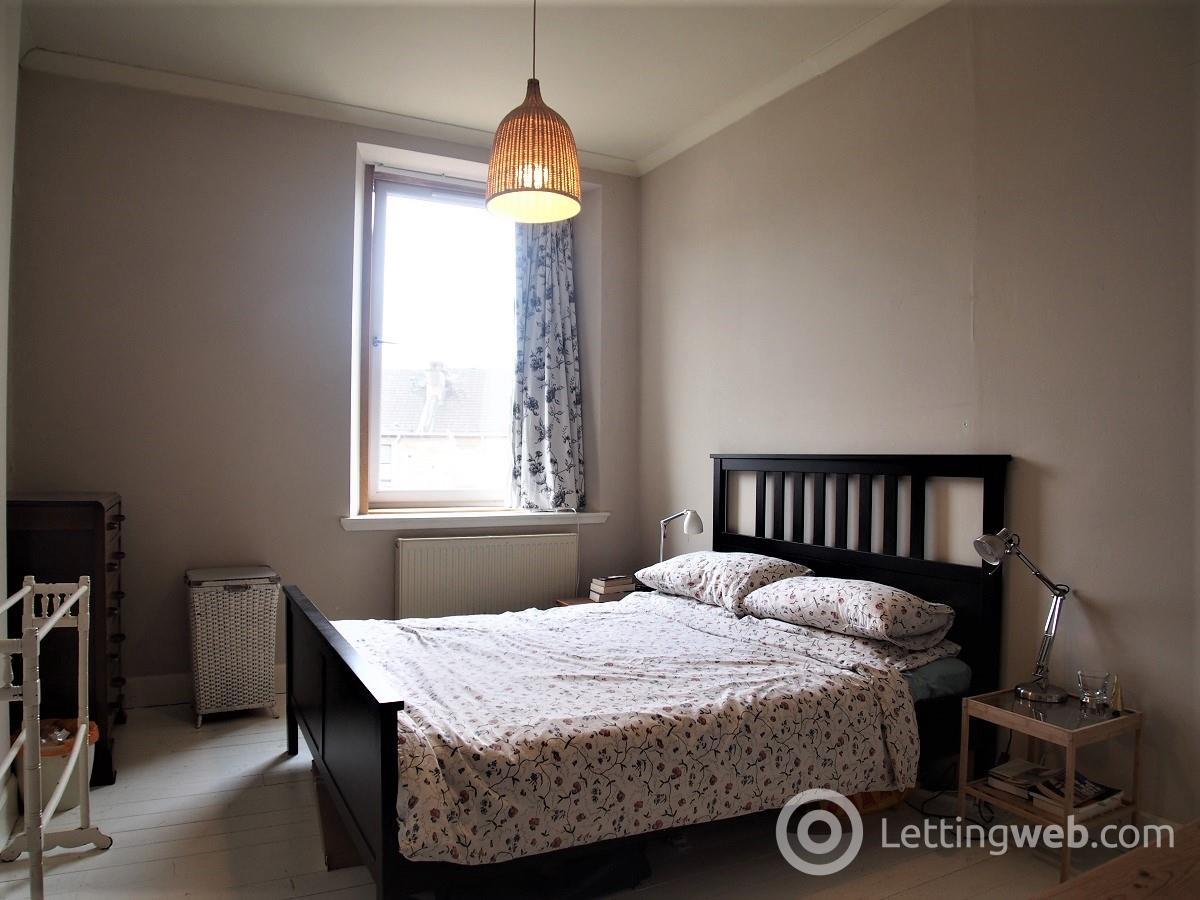 Property to rent in 542 Cathcart Road