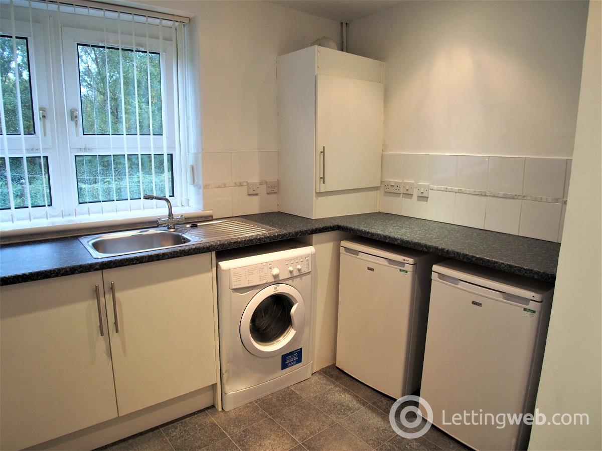 Property to rent in 43 Parkneuk Road