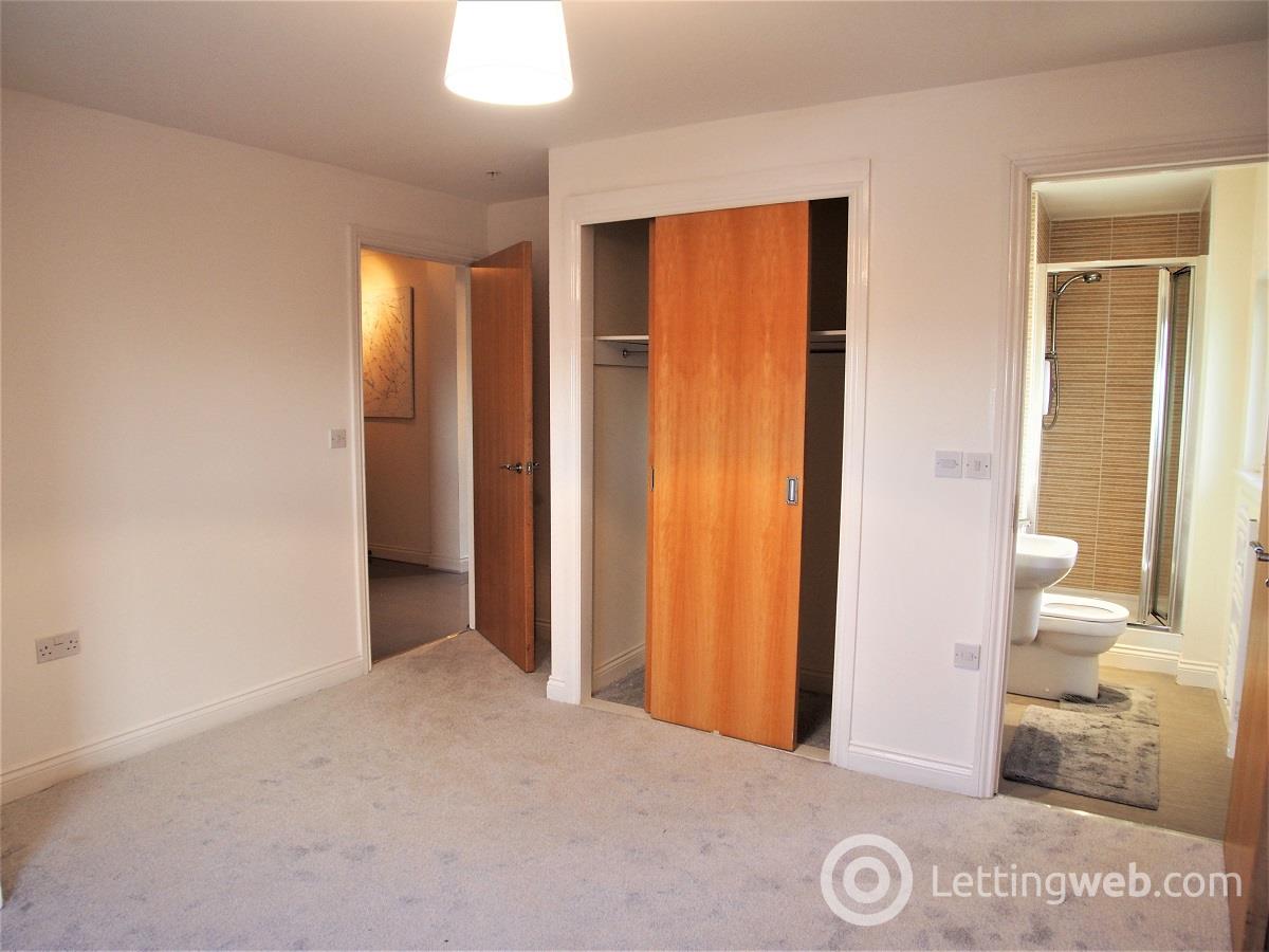 Property to rent in 15 Victoria Road Glasgow G42 7AB