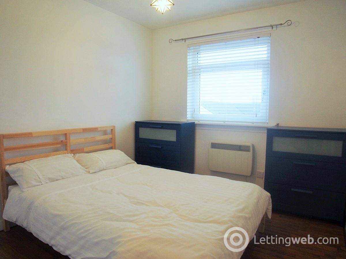 Property to rent in 296E London Road Glasgow Green