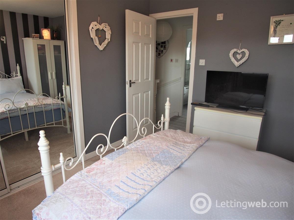 Property to rent in 60 Blackbyres Court Barrhead Glasgow G78 1UT