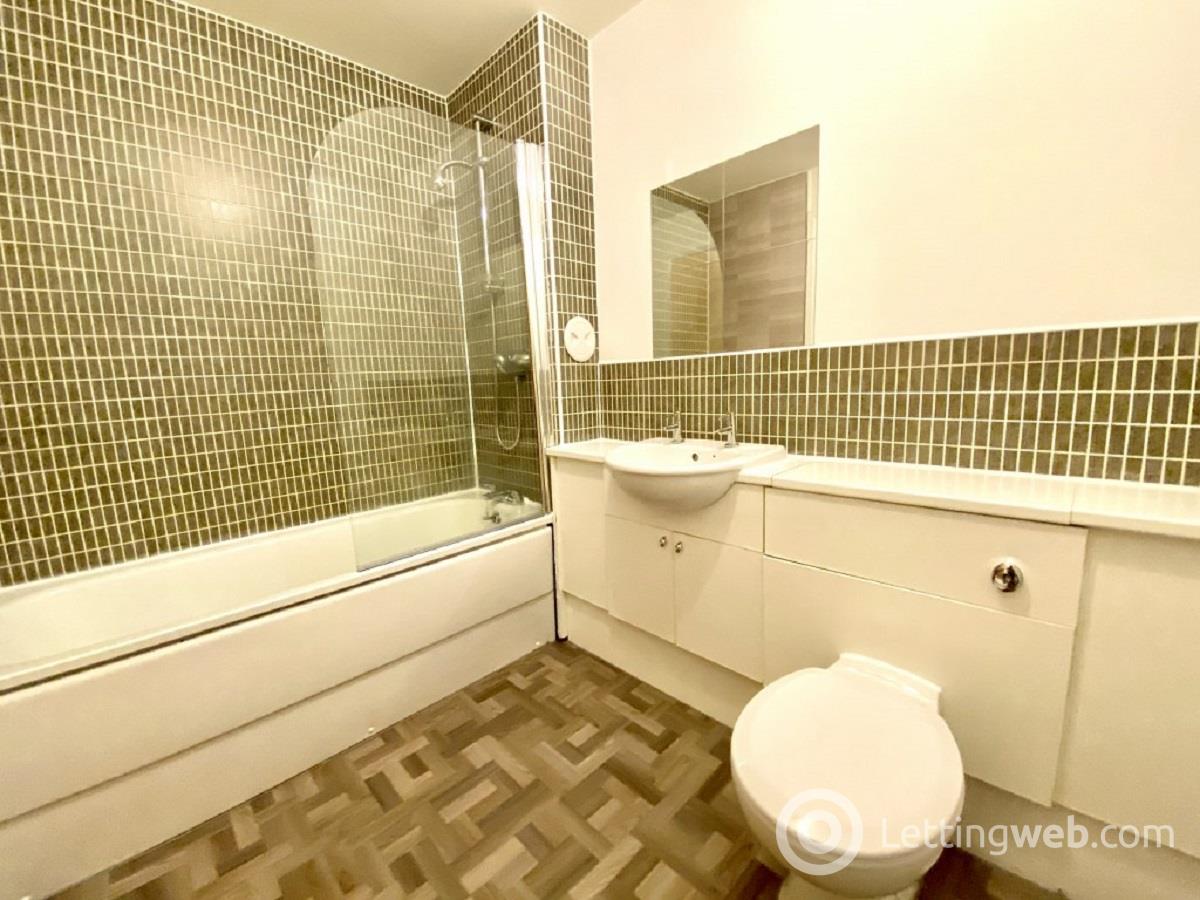 Property to rent in 110 Saucel Crescent Elipta Building Paisley