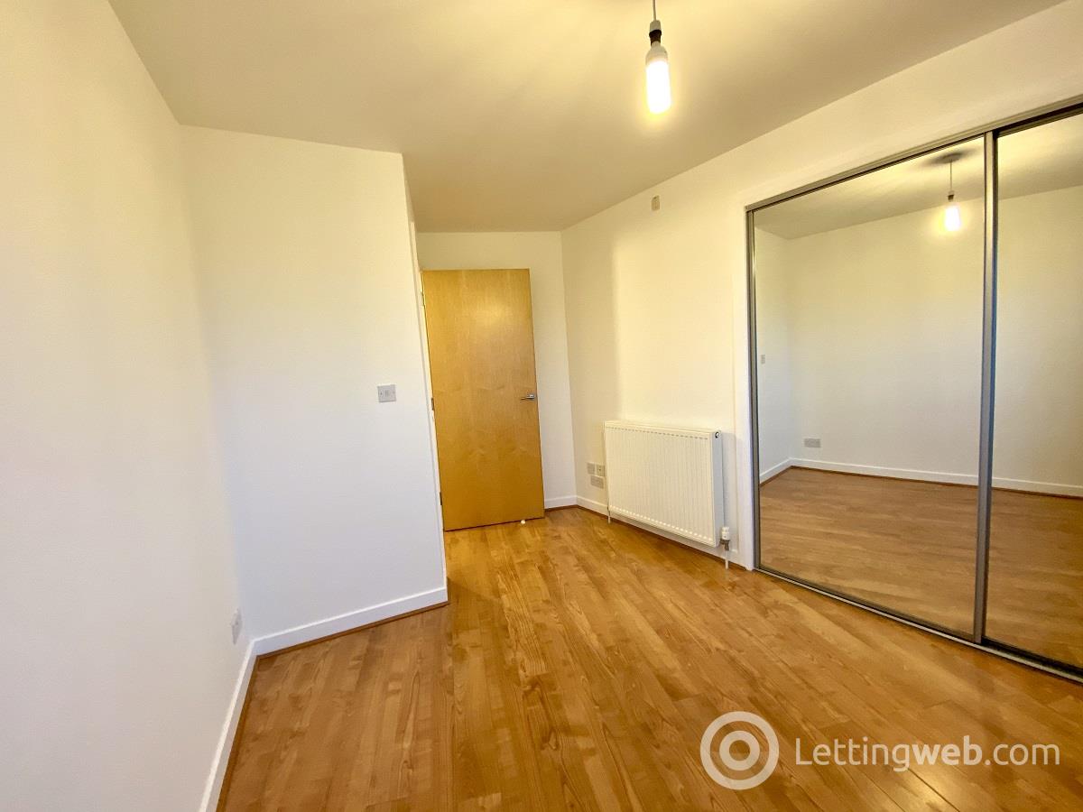 Property to rent in 110 Saucel Crescent Elipta Building Paisley