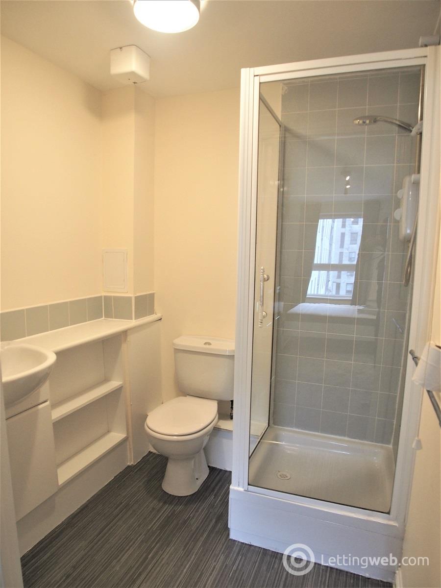 Property to rent in 220 Wallace 3-16