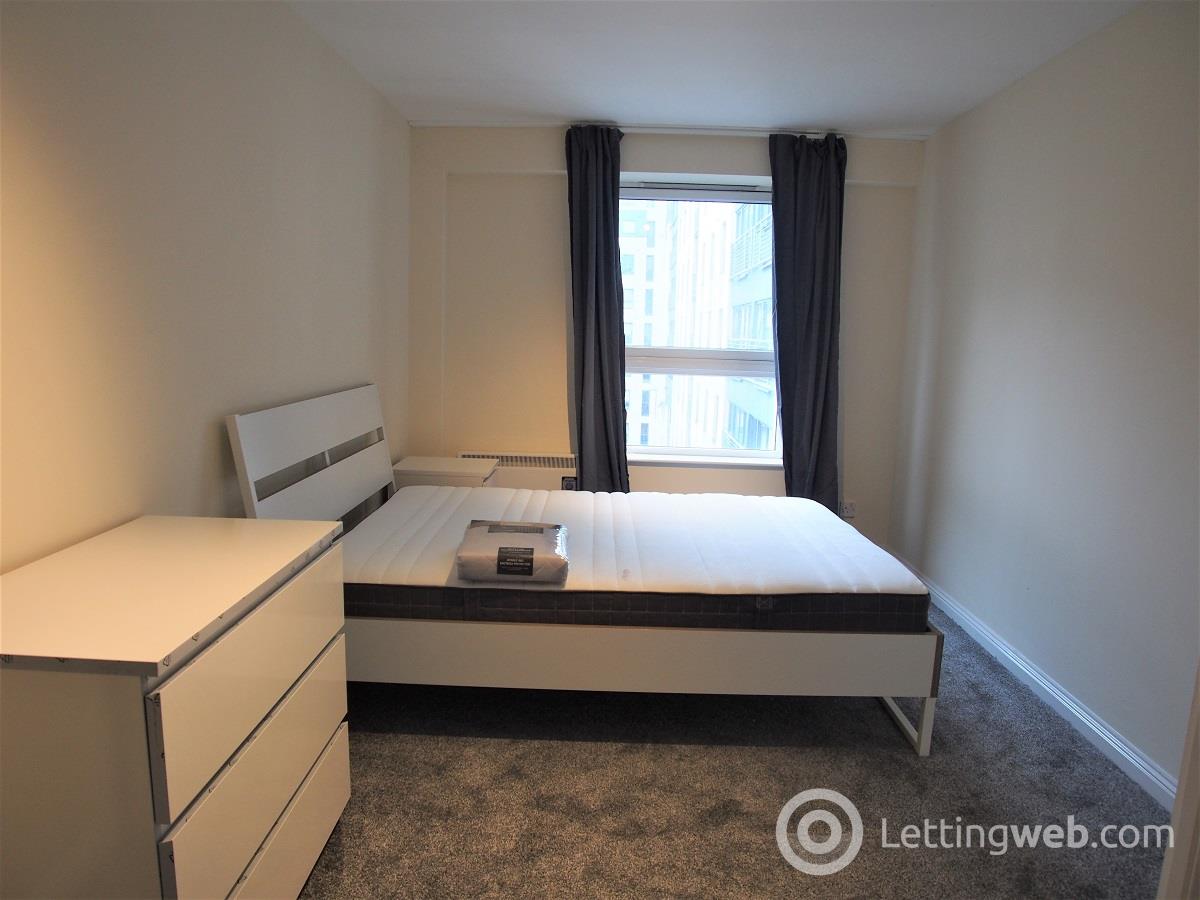 Property to rent in 220 Wallace 3-16