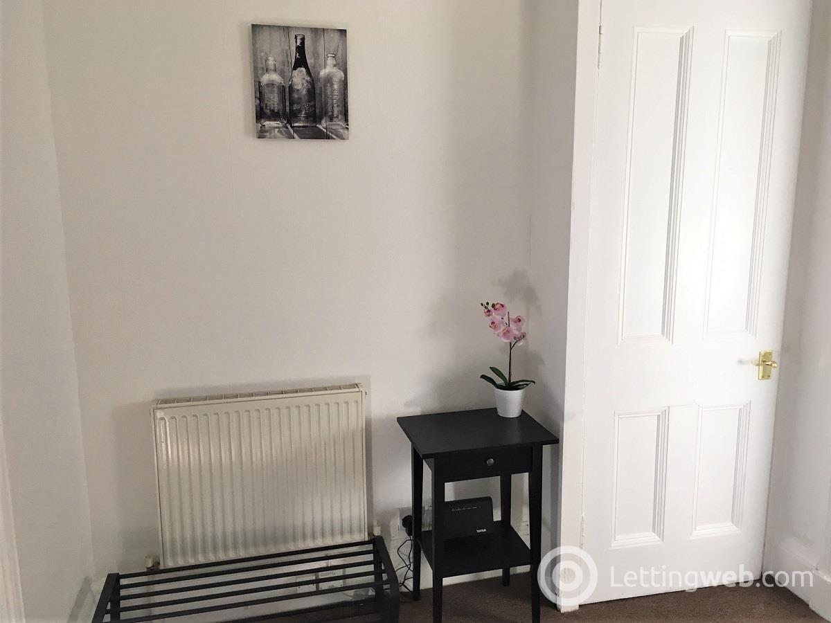 Property to rent in Westclyffe Street