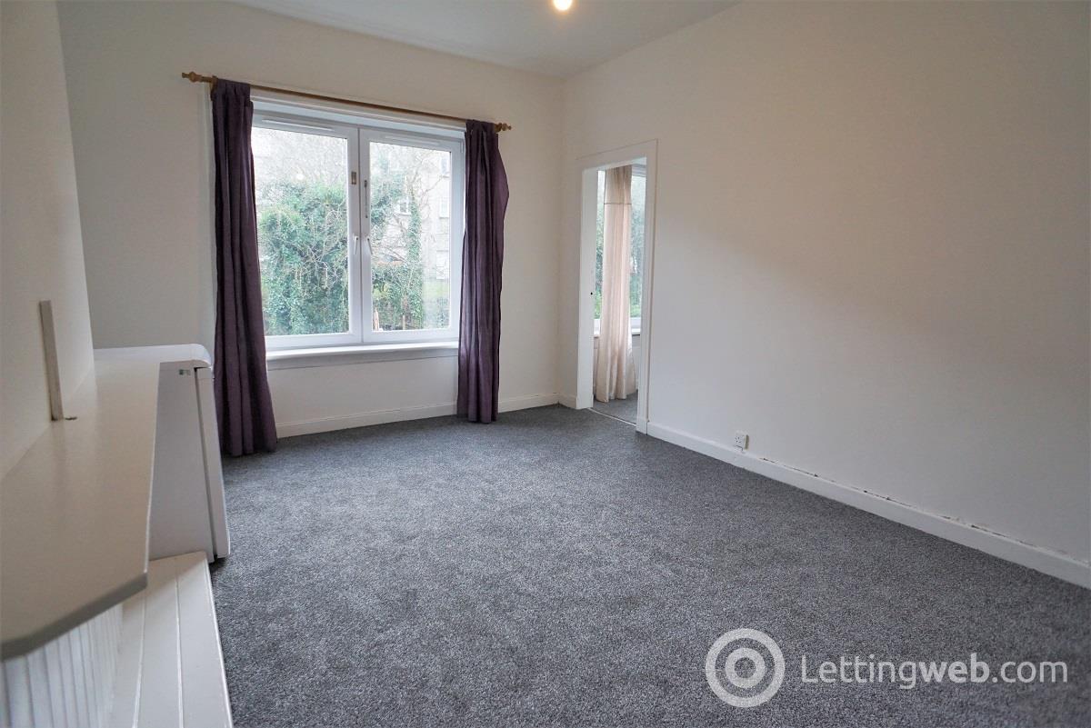 Property to rent in 11 Dorchester Avenue West End