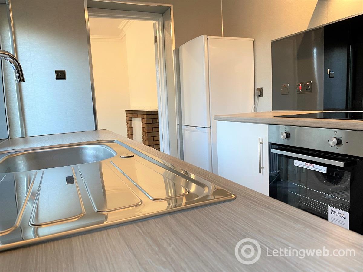 Property to rent in 36 Kidd Street Kirkcaldy Fife