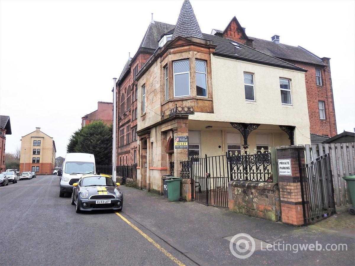 Property to rent in 70 High Street Rutherglen Glasgow
