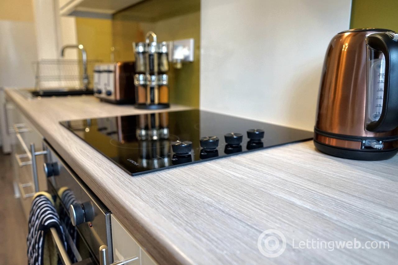 Property to rent in 1150 Cathcart Road