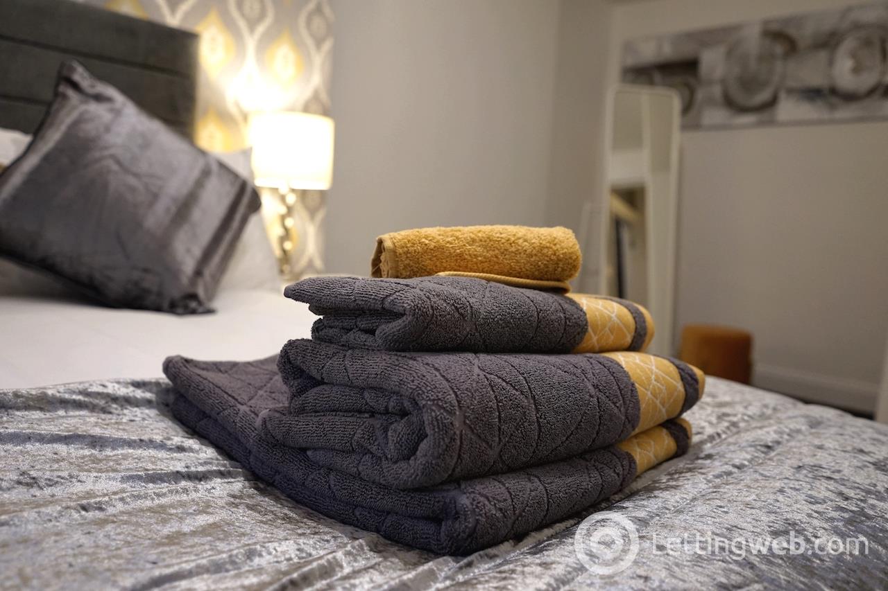 Property to rent in 1150 Cathcart Road