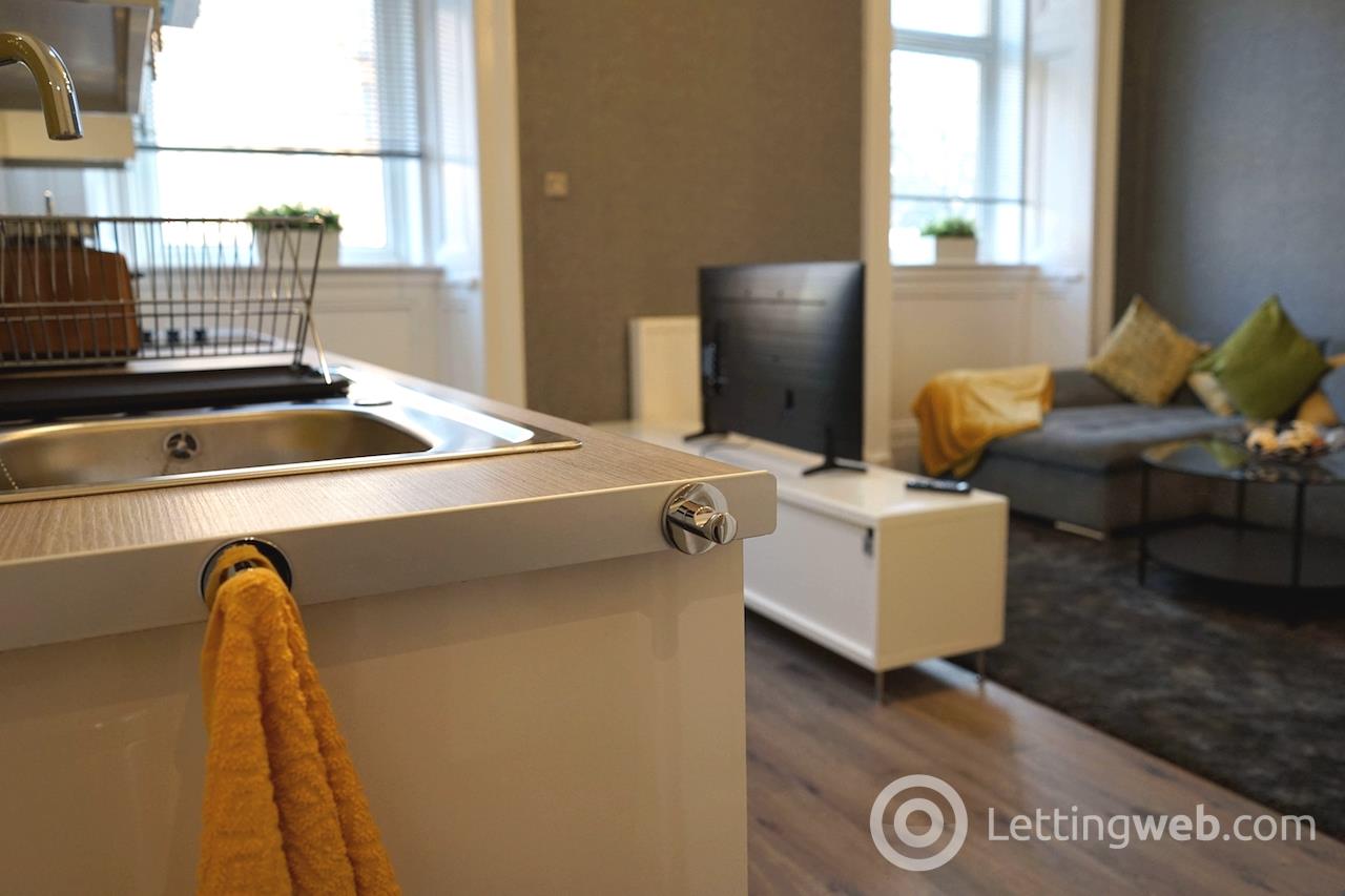 Property to rent in 1150 Cathcart Road