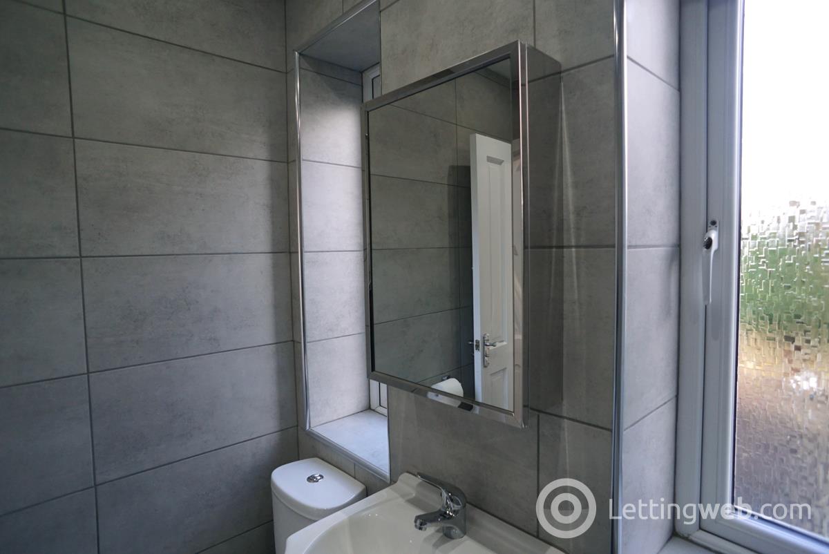 Property to rent in 91 Rylees Crescent