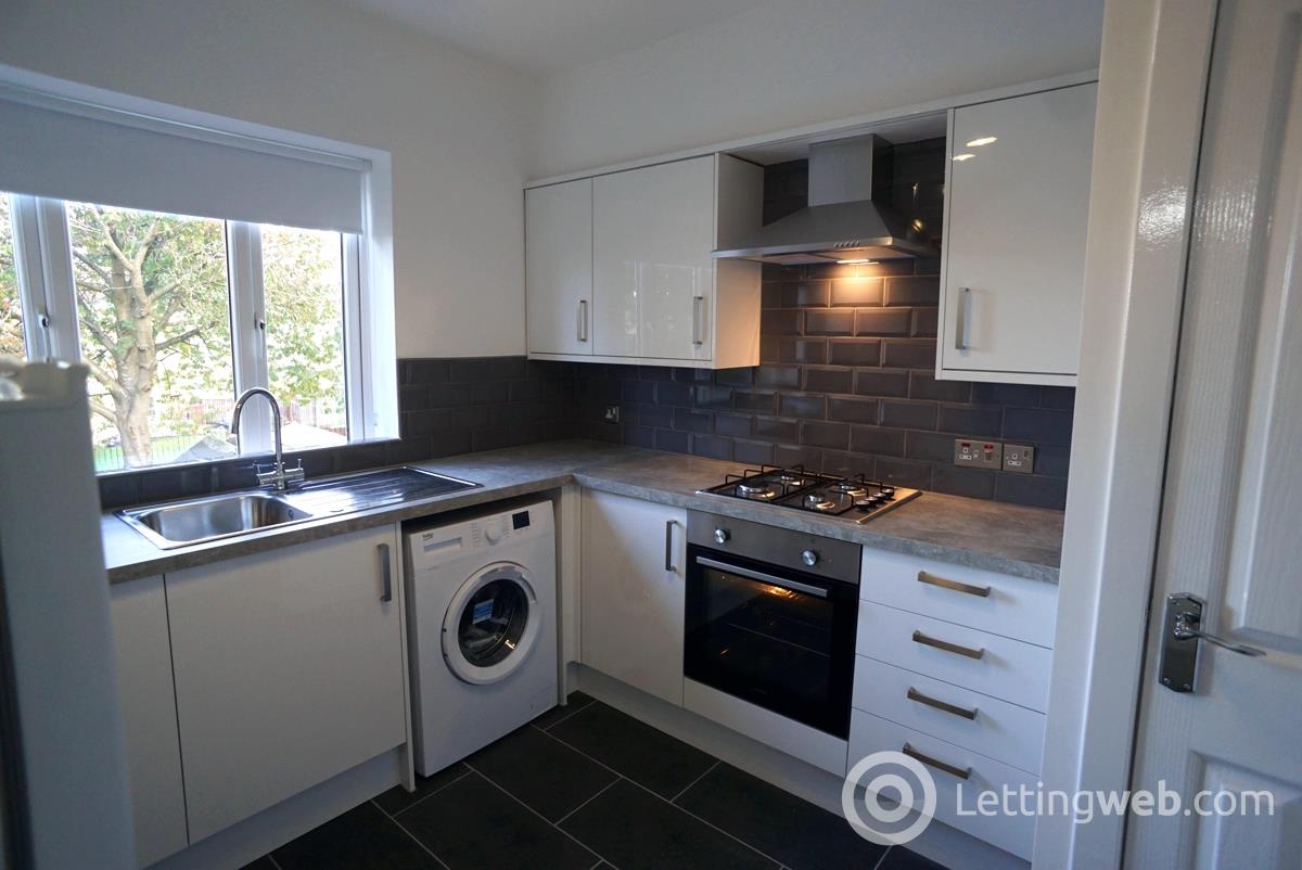Property to rent in 91 Rylees Crescent