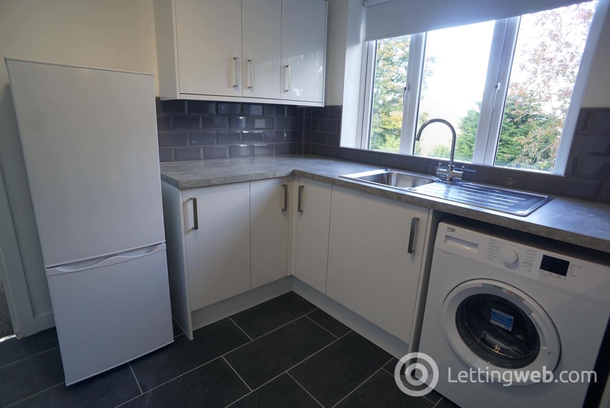Property to rent in 91 Rylees Crescent